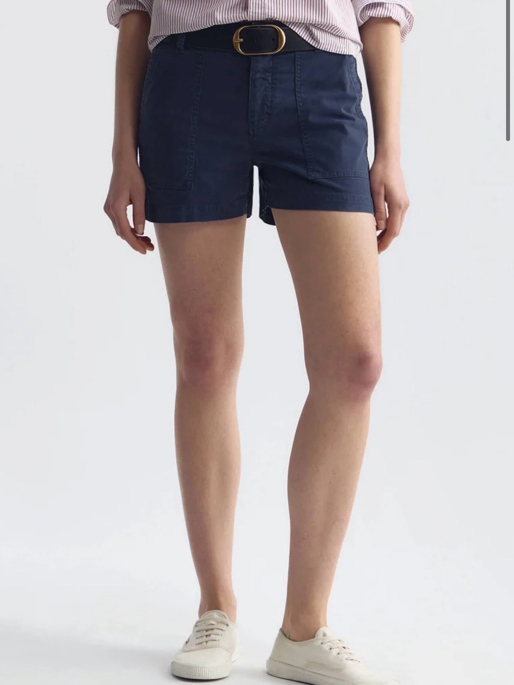 Nili Lotan utility shorts Mid-Rise cotton shorts vintage wash in admiral blue